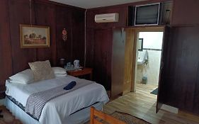 Silhouette Guest House